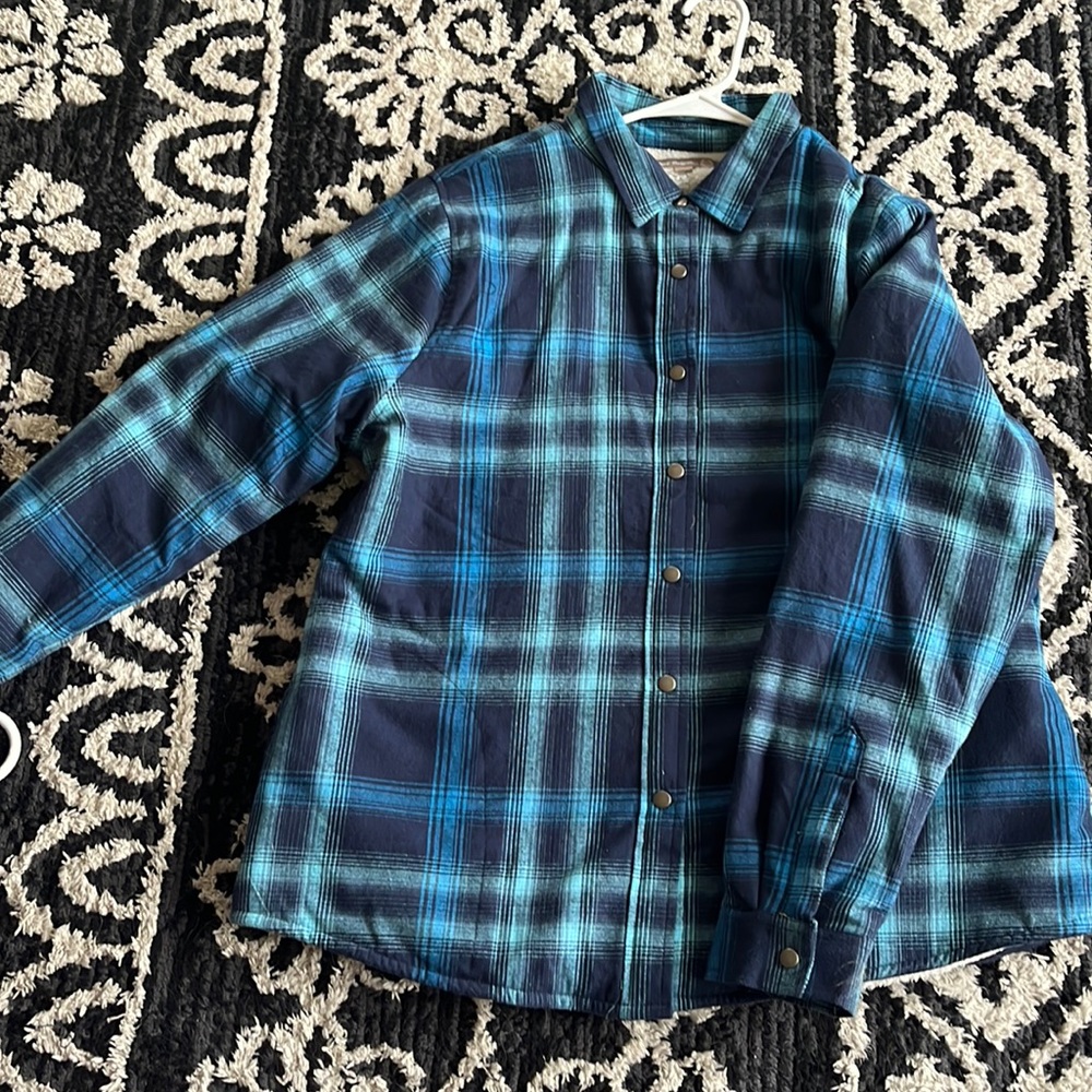 Size L Victory Outfitters Blue Flannel with Fuzzy Inside
